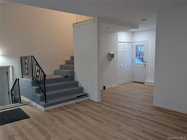 1407 State Route 208, Wallkill, NY 12589