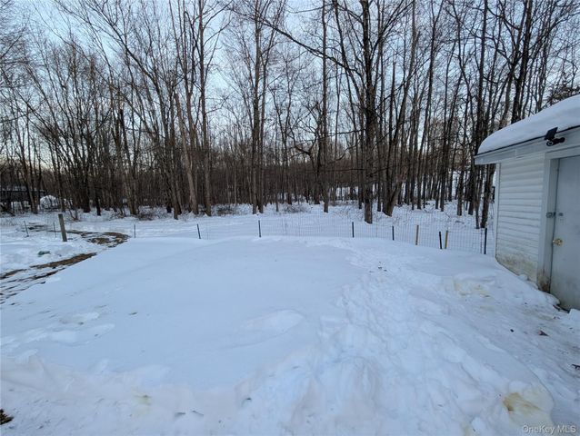 1407 State Route 208, Wallkill, NY 12589