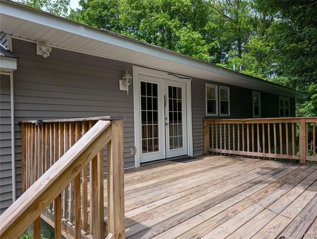 1407 State Route 208, Wallkill, NY 12589