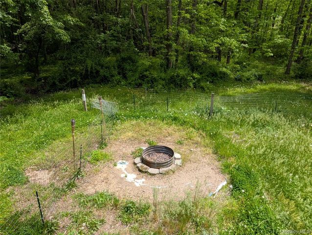 1407 State Route 208, Wallkill, NY 12589