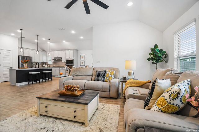 118 Trotting Horse, Boerne, TX 78006