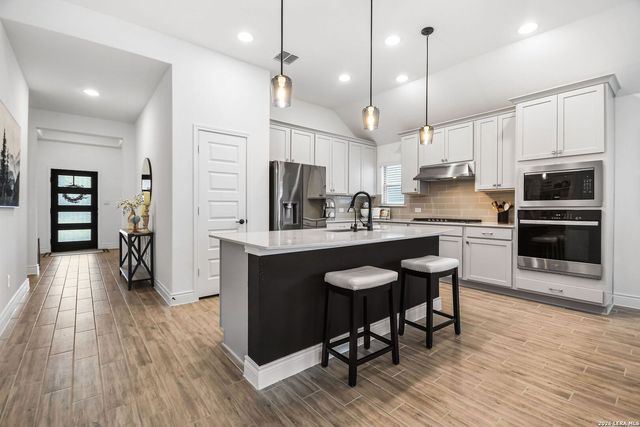 118 Trotting Horse, Boerne, TX 78006