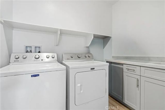 944 Tesla, Costa Mesa, CA 92626