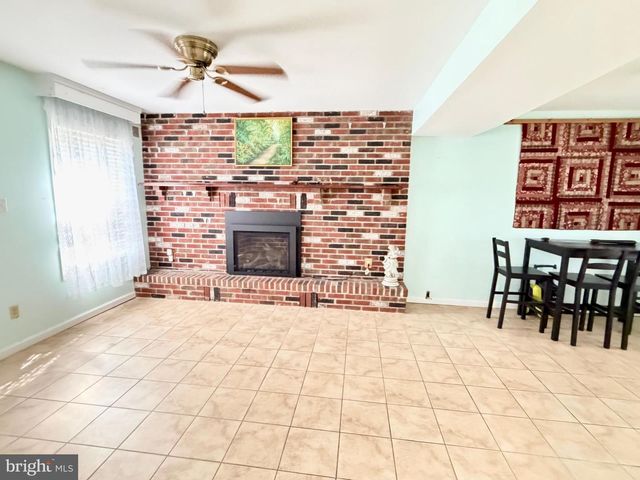 524 DENISE CT, Williamstown, NJ 08094