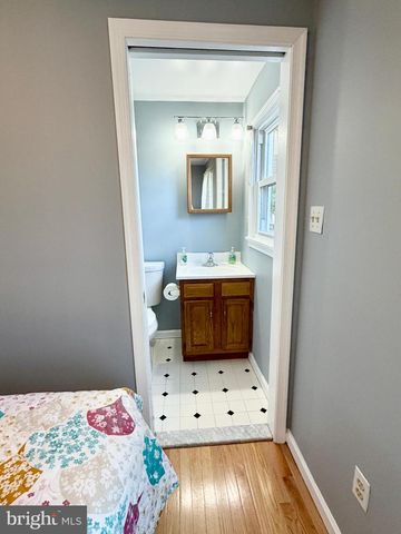 524 DENISE CT, Williamstown, NJ 08094