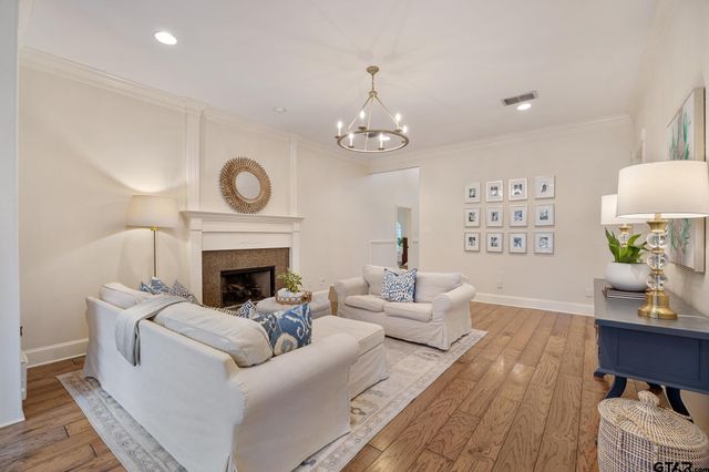 1221 Ashwood Dr, Tyler, TX 75703