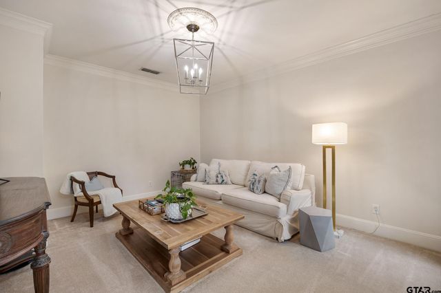 1221 Ashwood Dr, Tyler, TX 75703