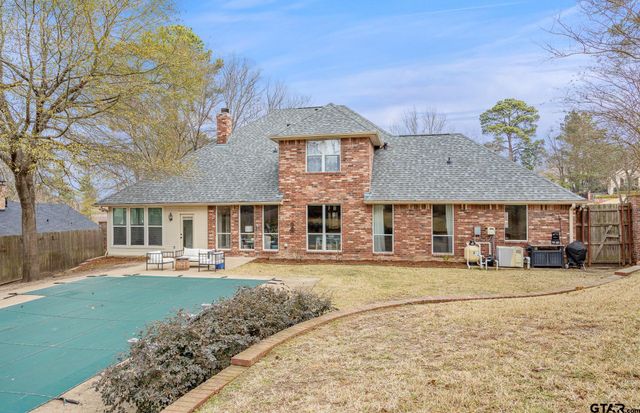 1221 Ashwood Dr, Tyler, TX 75703