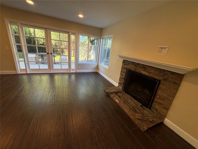 8582 Universe, Westminster, CA 92683