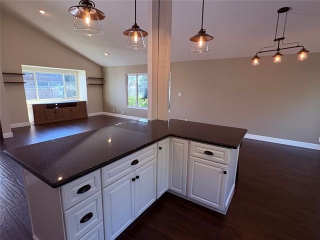 8582 Universe, Westminster, CA 92683