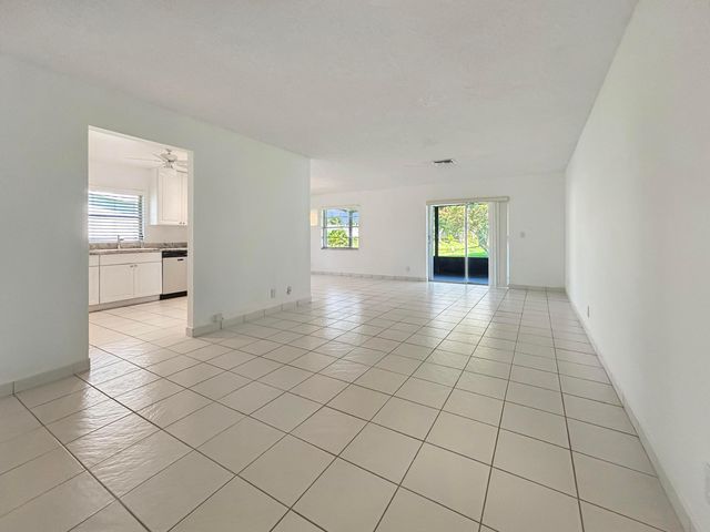 6091 Dusenburg Road, Delray Beach, FL 33484