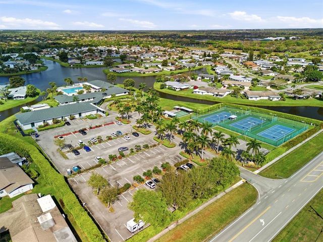 6091 Dusenburg Road, Delray Beach, FL 33484