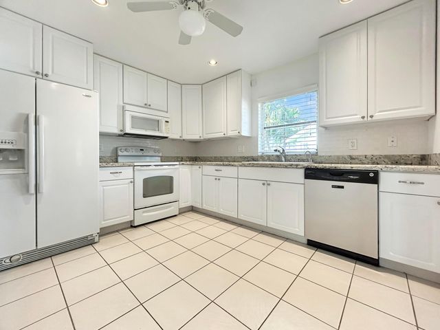 6091 Dusenburg Road, Delray Beach, FL 33484