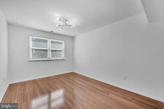 14 JACAMAR DR, Voorhees, NJ 08043