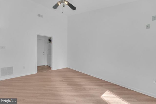 14 JACAMAR DR, Voorhees, NJ 08043