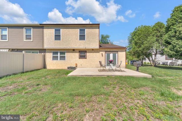 14 JACAMAR DR, Voorhees, NJ 08043
