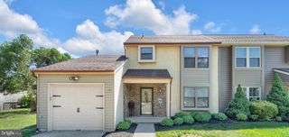 14 JACAMAR DR, Voorhees, NJ 08043
