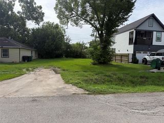 7239 Conley Street, Houston, TX 77021