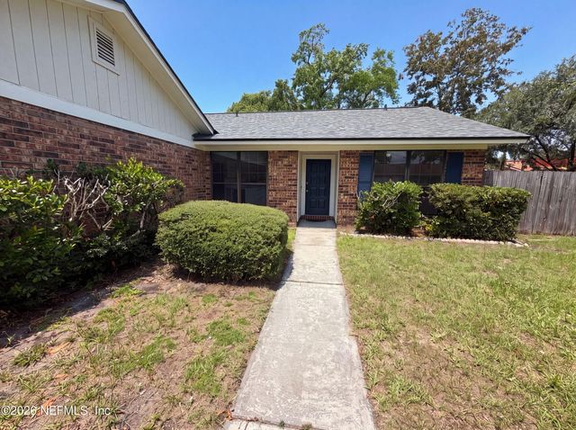 6320 IAN CHAD Drive E, Jacksonville, FL 32244