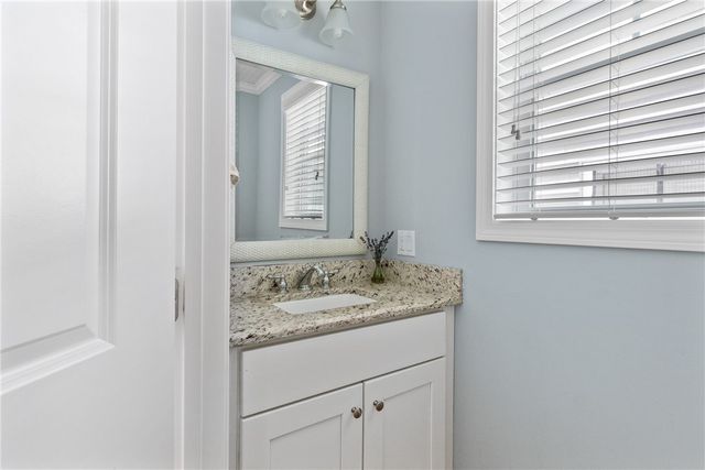 42 East Bowery Street, Newport, RI 02840