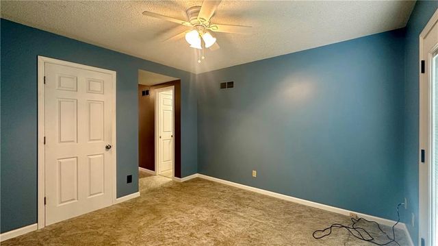 322 S Willow Street, Ottawa, KS 66067