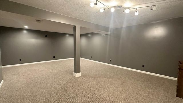 322 S Willow Street, Ottawa, KS 66067