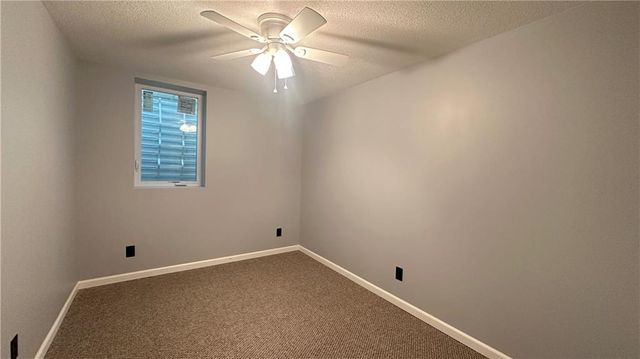 322 S Willow Street, Ottawa, KS 66067