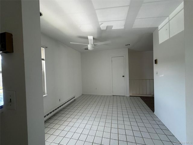 101 Sylvan Avenue 65, Miller Place, NY 11764