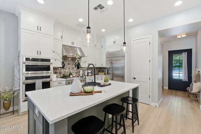 3429 E PINTO Drive, Gilbert, AZ 85296