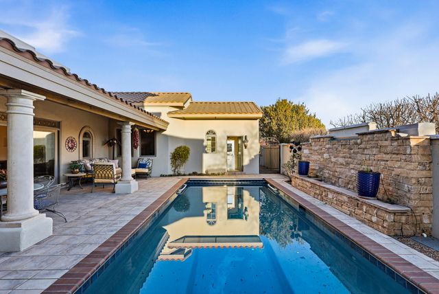 1101 Washington Street NE, Albuquerque, NM 87110