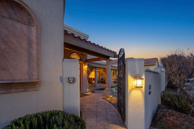 1101 Washington Street NE, Albuquerque, NM 87110