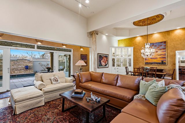 1101 Washington Street NE, Albuquerque, NM 87110