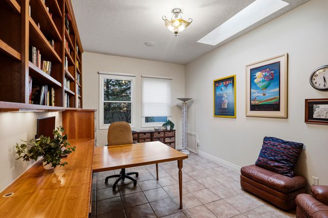 1101 Washington Street NE, Albuquerque, NM 87110