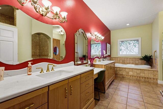 1101 Washington Street NE, Albuquerque, NM 87110