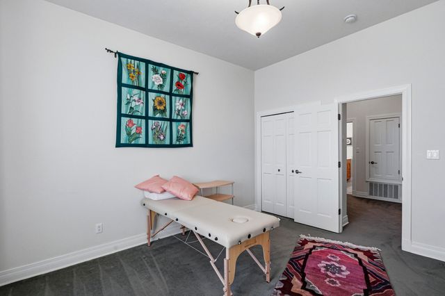 1101 Washington Street NE, Albuquerque, NM 87110