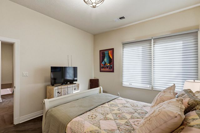 1101 Washington Street NE, Albuquerque, NM 87110