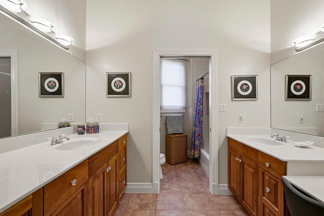 1101 Washington Street NE, Albuquerque, NM 87110