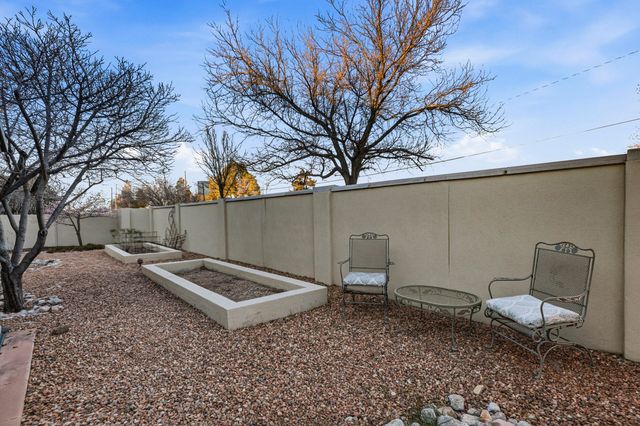 1101 Washington Street NE, Albuquerque, NM 87110