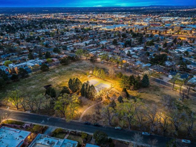 1101 Washington Street NE, Albuquerque, NM 87110