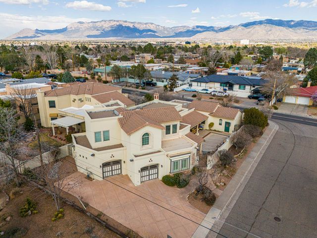 1101 Washington Street NE, Albuquerque, NM 87110