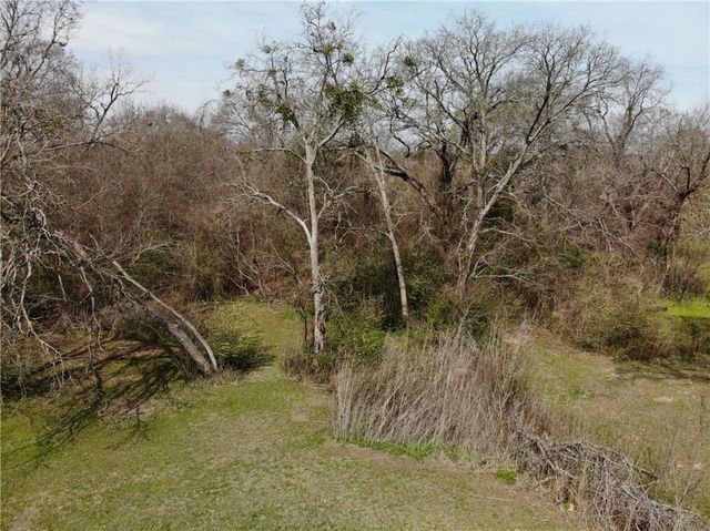 1001 Hunters Lane, Bryan, TX 77803