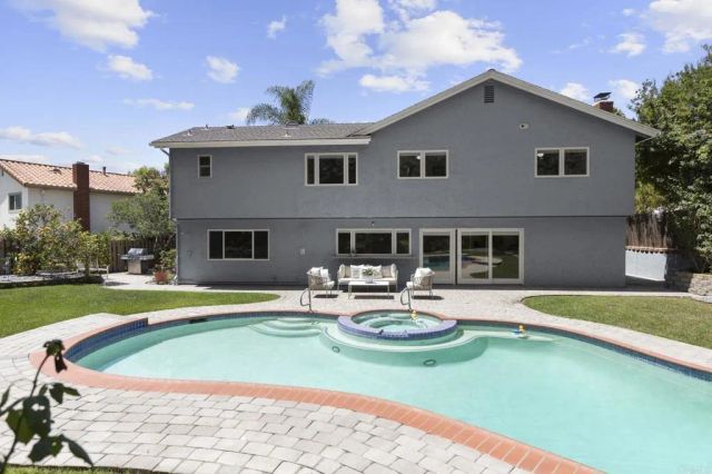 5545 Coral Reef Avenue, La Jolla, CA 92037