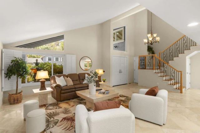 5545 Coral Reef Avenue, La Jolla, CA 92037
