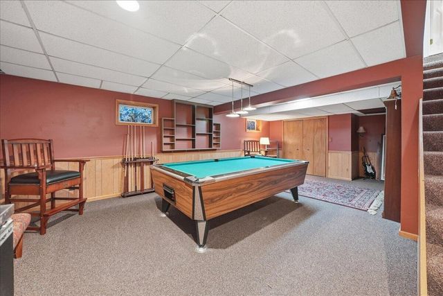404 Westchester Lane, Valparaiso, IN 46385