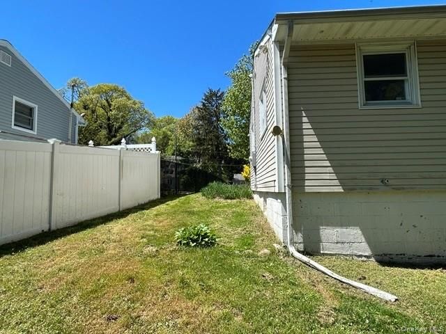 23 Westbury Drive, Sound Beach, NY 11789