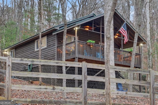 84 Creekside Lane, Clayton, GA 30525