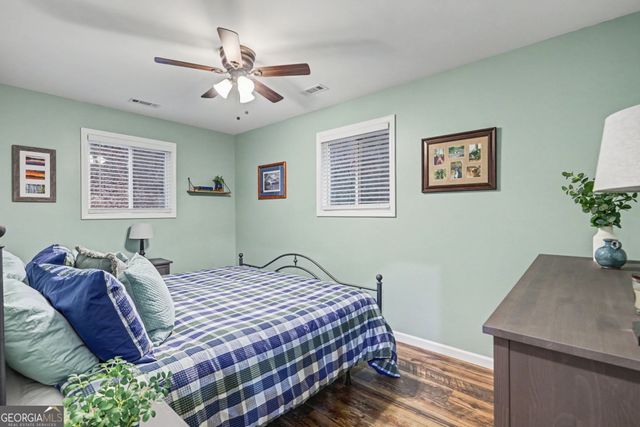 84 Creekside Lane, Clayton, GA 30525