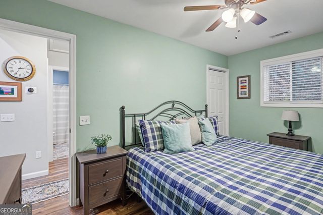 84 Creekside Lane, Clayton, GA 30525