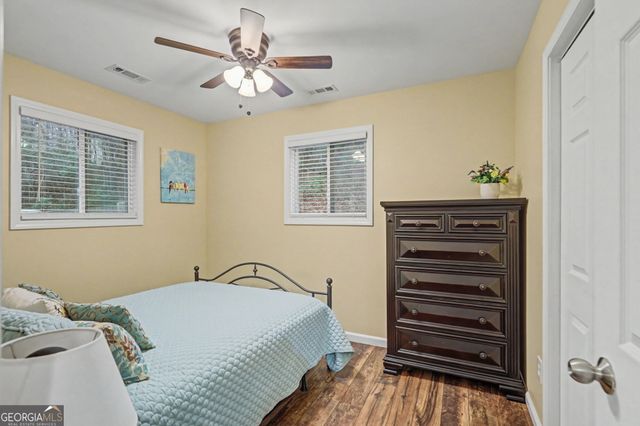 84 Creekside Lane, Clayton, GA 30525