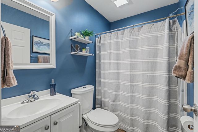 84 Creekside Lane, Clayton, GA 30525